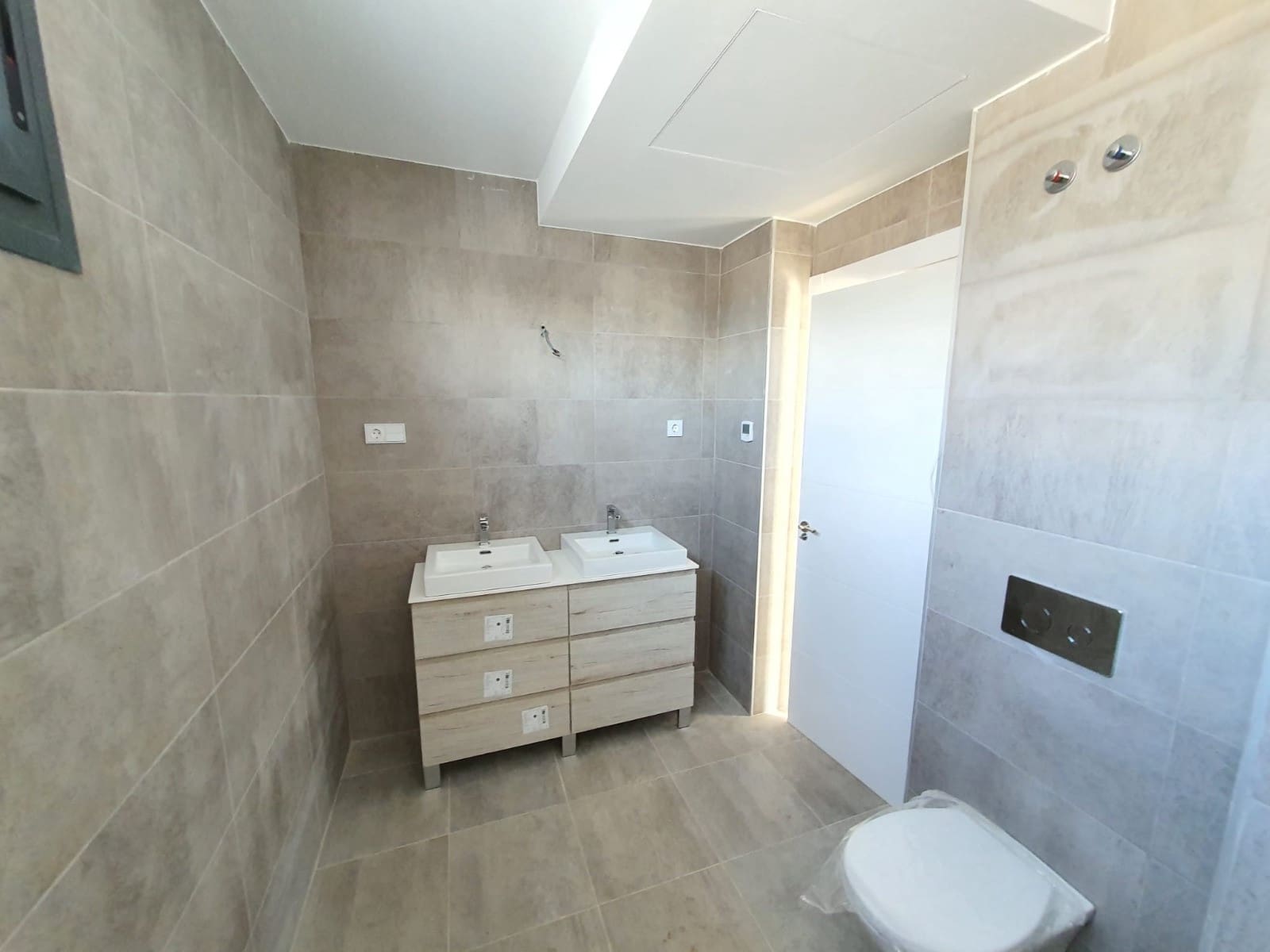 4 quarto Moradia para venda em Castillo de la Duquesa com piscina garagem - 1 110 000 € (Ref: 6316760)