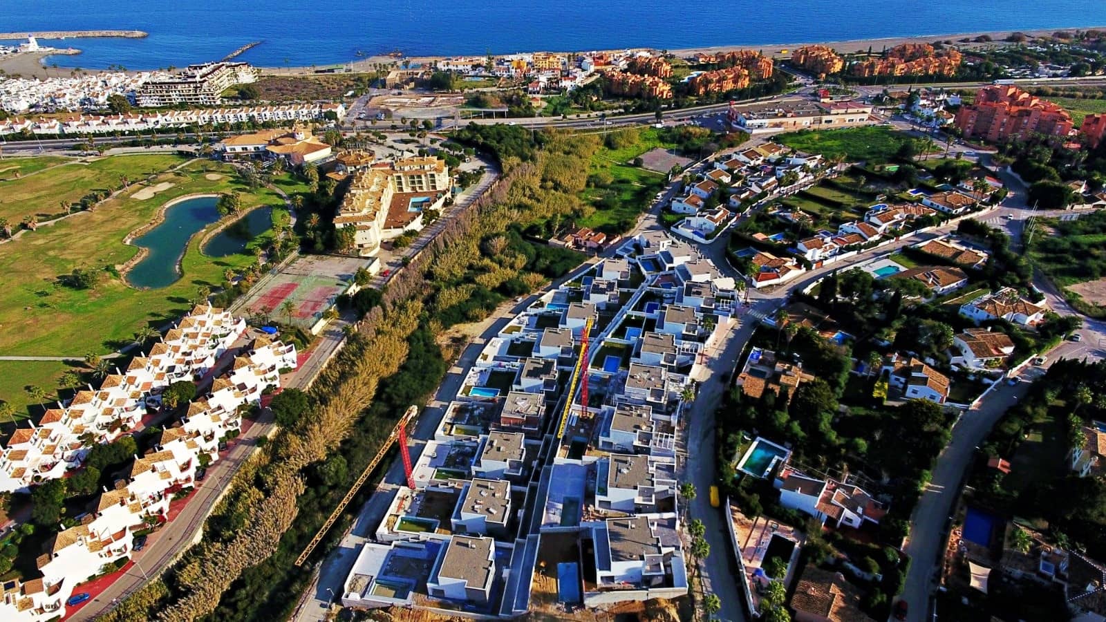 4 quarto Moradia para venda em Castillo de la Duquesa com piscina garagem - 1 110 000 € (Ref: 6316760)