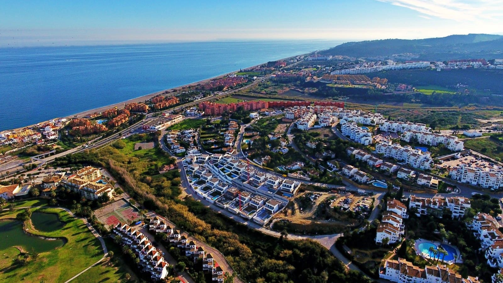 4 quarto Moradia para venda em Castillo de la Duquesa com piscina garagem - 1 110 000 € (Ref: 6316760)