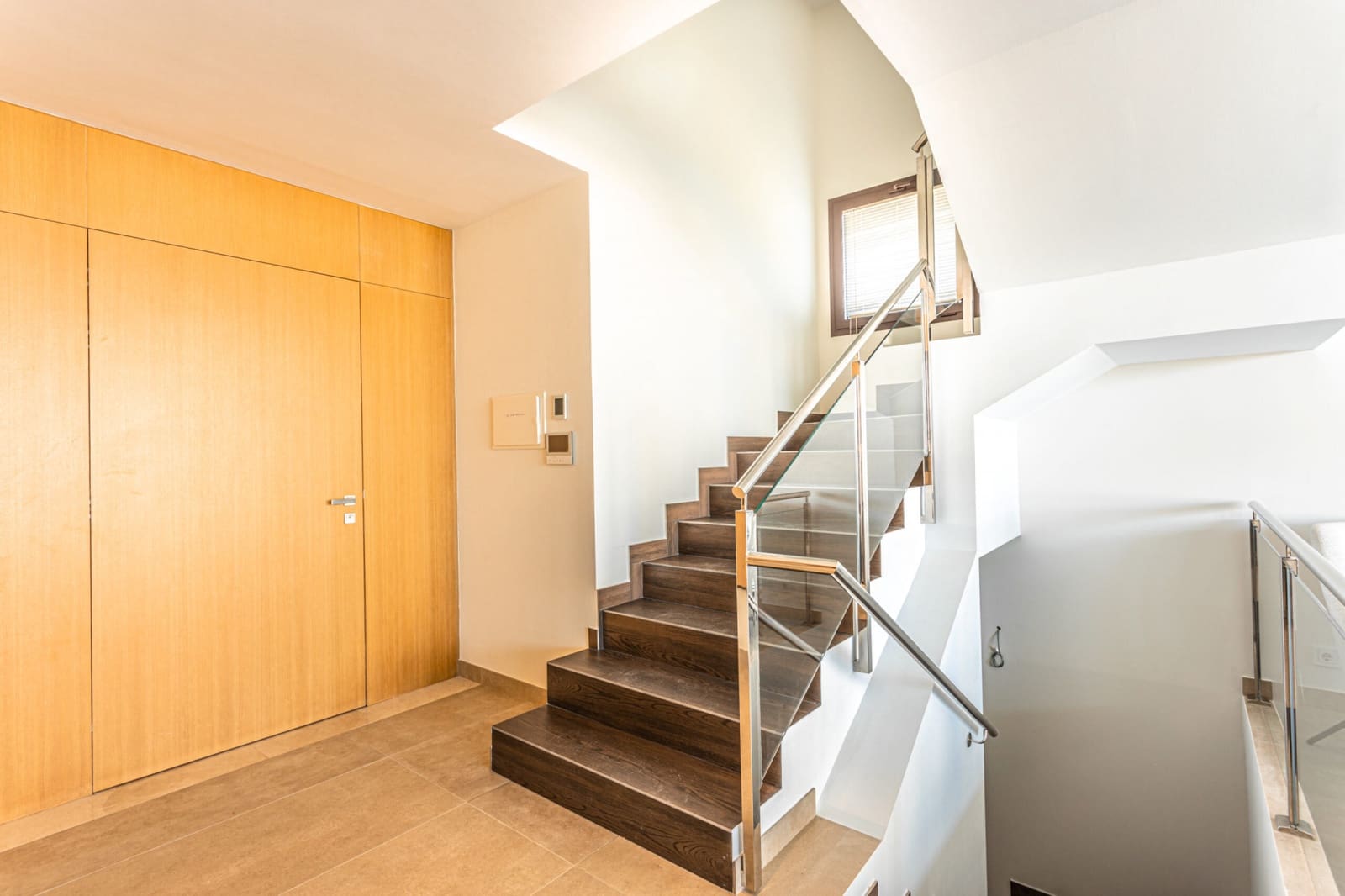 4 chambre Villa/Maison à vendre à Benahavis avec piscine garage - 1 890 000 € (Ref: 7043869)