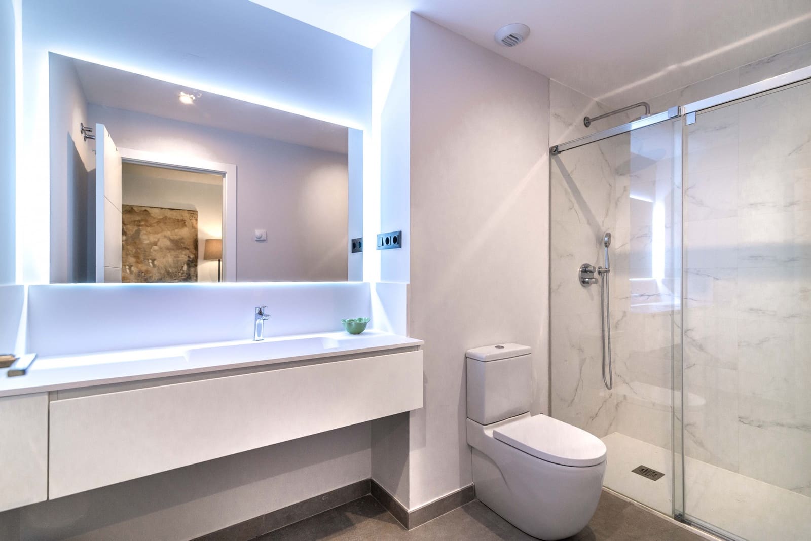 2 Zimmer Apartment zu verkaufen in Estepona mit Pool Garage - 871.442 € (Ref: 7128553)