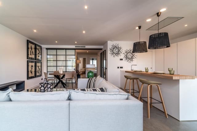 2 Zimmer Apartment zu verkaufen in Estepona mit Pool Garage - 871.442 € (Ref: 7128553)