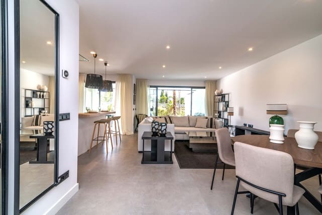 2 Zimmer Apartment zu verkaufen in Estepona mit Pool Garage - 871.442 € (Ref: 7128553)