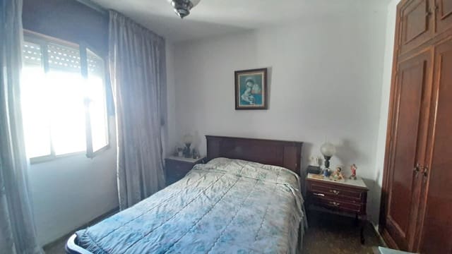 3 slaapkamer Appartement te koop in Marbella met garage - € 750.000 (Ref: 7541716)