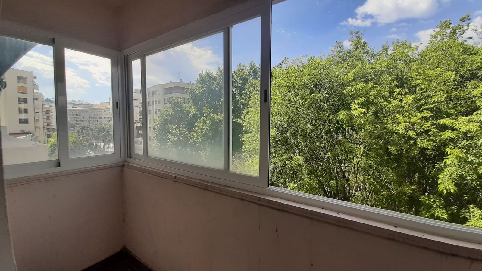 3 makuuhuone Huoneisto myytävänä paikassa Marbella mukana 
autotalli - 750 000 € (Ref: 7541716)