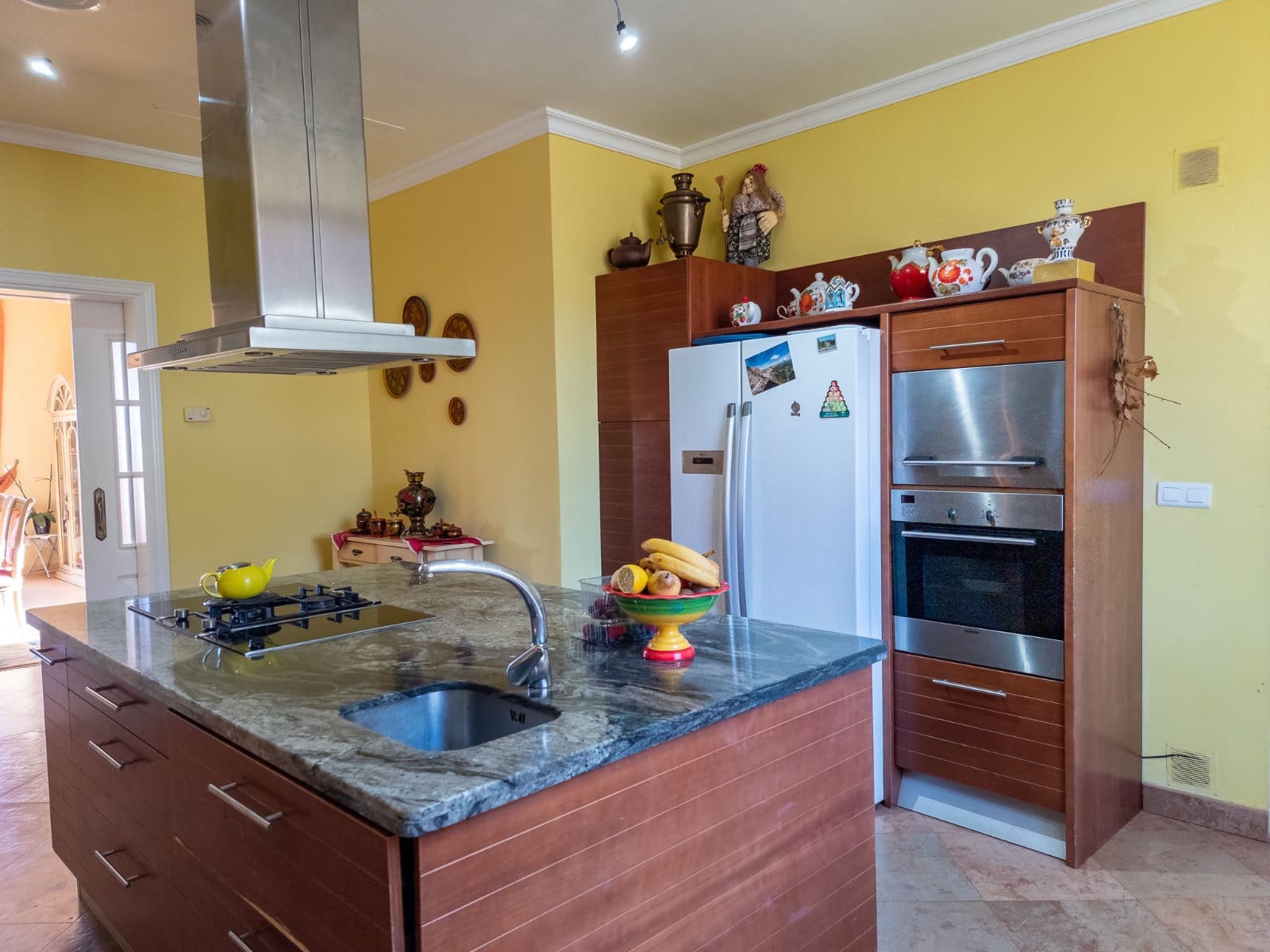 7 soverom Villa til salgs i Estepona med svømmebasseng garasje - € 2 500 000 (Ref: 7808671)