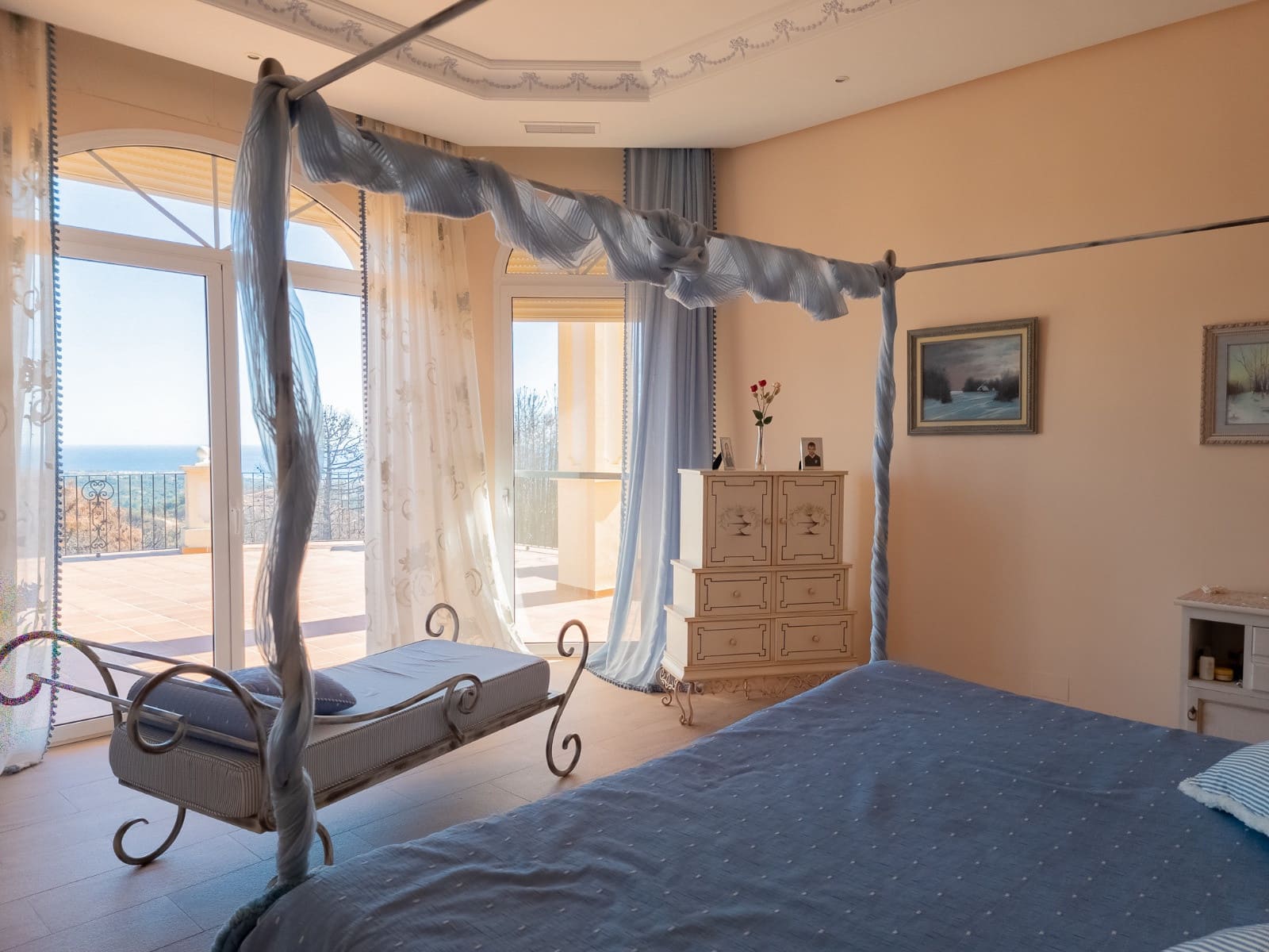 Chalet de 7 habitaciones en Estepona en venta con piscina garaje - 2.100.000 € (Ref: 7808671)