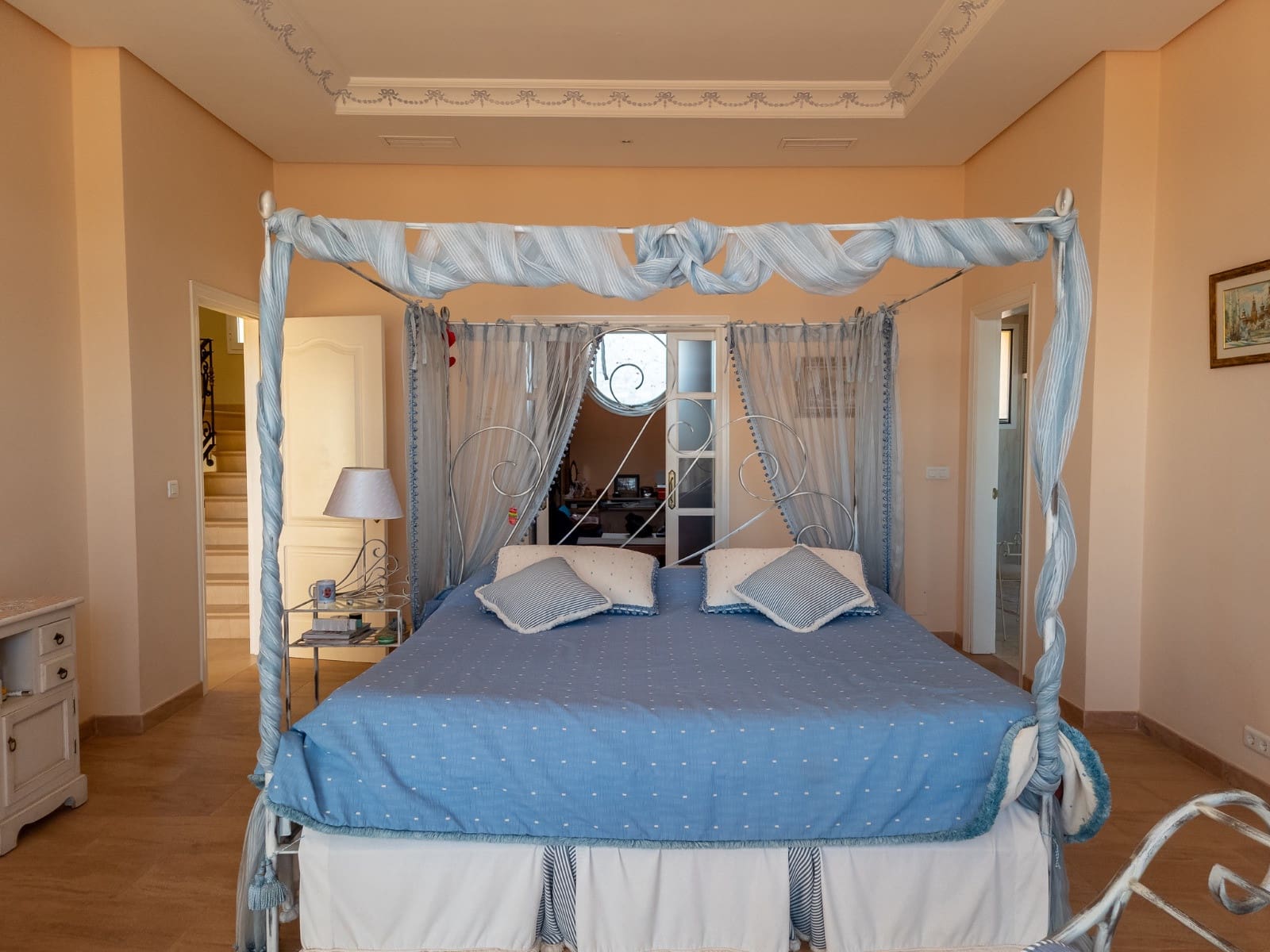 Chalet de 7 habitaciones en Estepona en venta con piscina garaje - 2.100.000 € (Ref: 7808671)