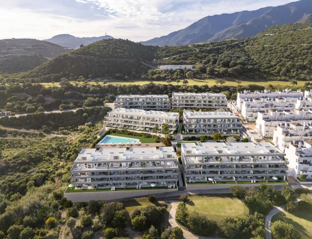 2 slaapkamer Appartement te koop in Estepona met zwembad garage - € 307.000 (Ref: 8353321)