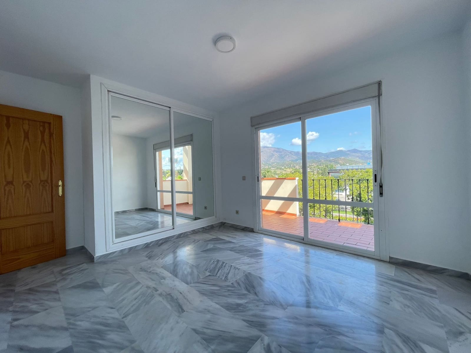 3 chambre Appartement à vendre à New Golden Mile avec piscine - 250 000 € (Ref: 8394356)