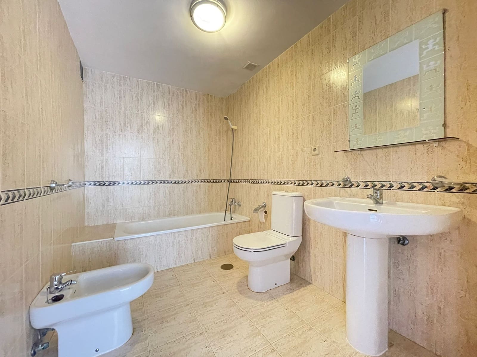 3 chambre Appartement à vendre à New Golden Mile avec piscine - 250 000 € (Ref: 8394356)