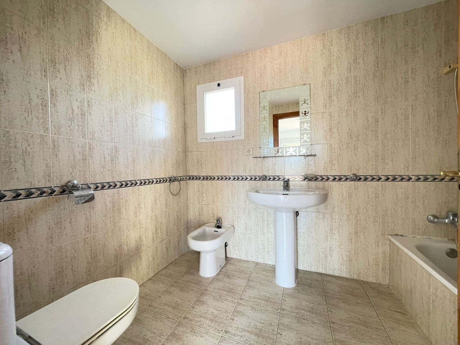 3 chambre Appartement à vendre à New Golden Mile avec piscine - 250 000 € (Ref: 8394356)