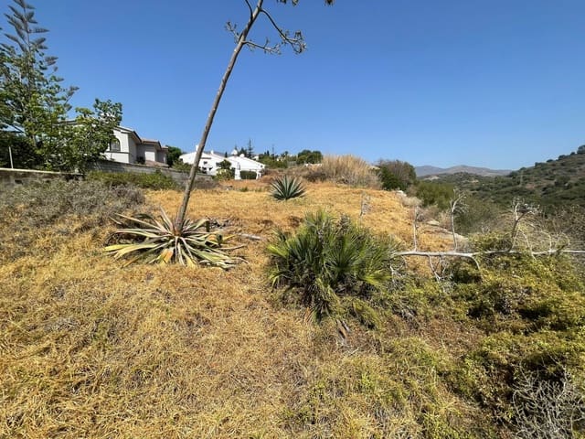 Byggetomt til salgs i Estepona - € 270 000 (Ref: 8456423)