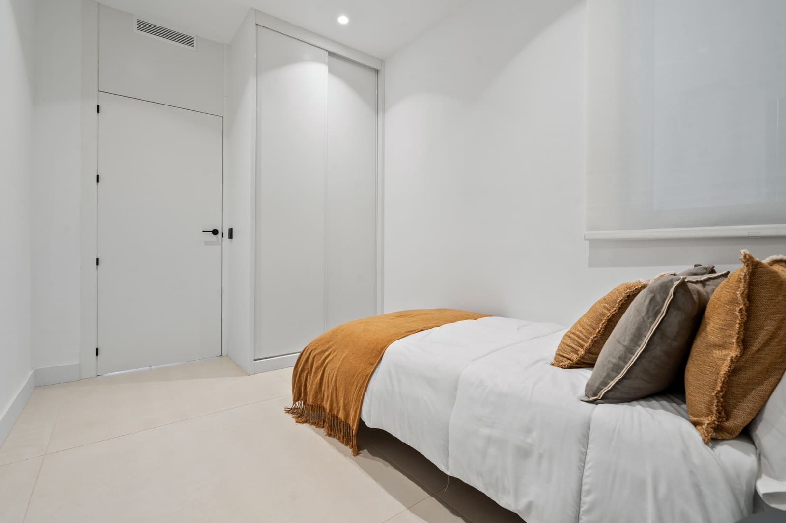 Apartamento de 4 habitaciones en El Paraiso en venta con piscina garaje - 895.000 € (Ref: 8499122)