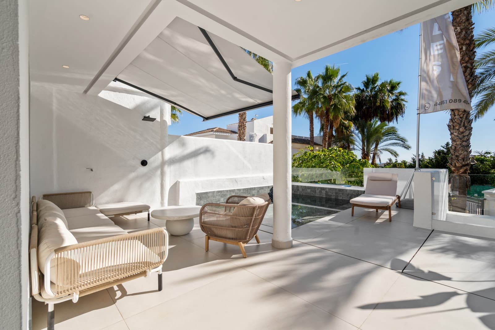 Apartamento de 4 habitaciones en El Paraiso en venta con piscina garaje - 895.000 € (Ref: 8499122)