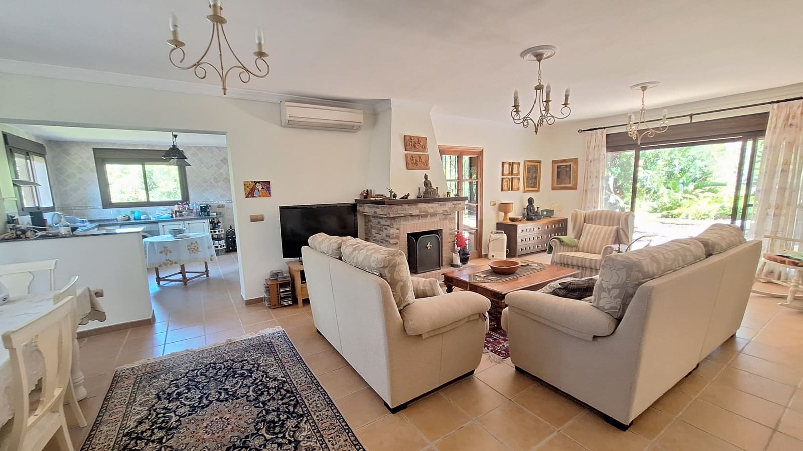 2 slaapkamer Finca/Landhuis te koop in El Velerin met zwembad garage - € 550.000 (Ref: 8562312)