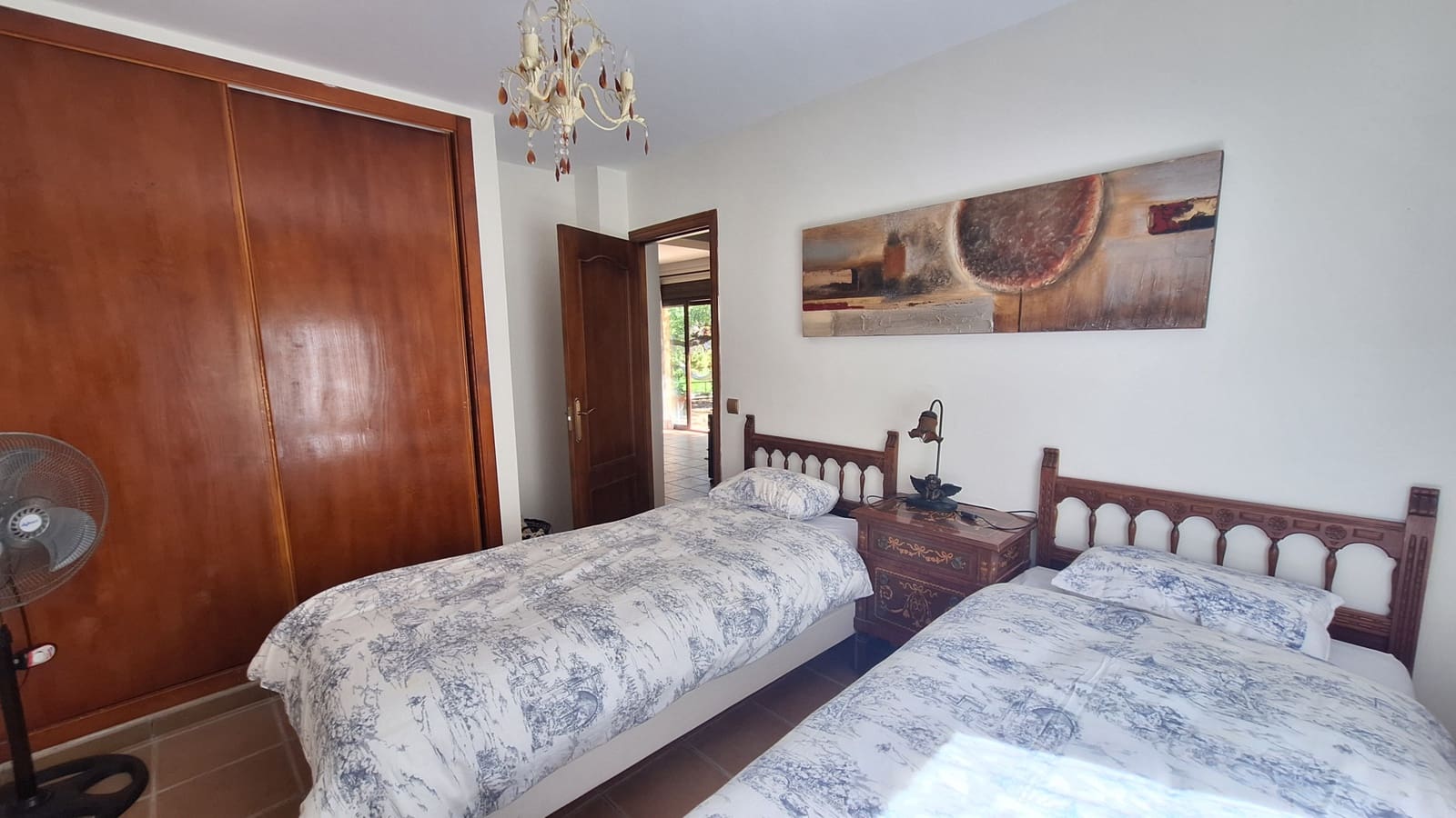 2 slaapkamer Finca/Landhuis te koop in El Velerin met zwembad garage - € 550.000 (Ref: 8562312)