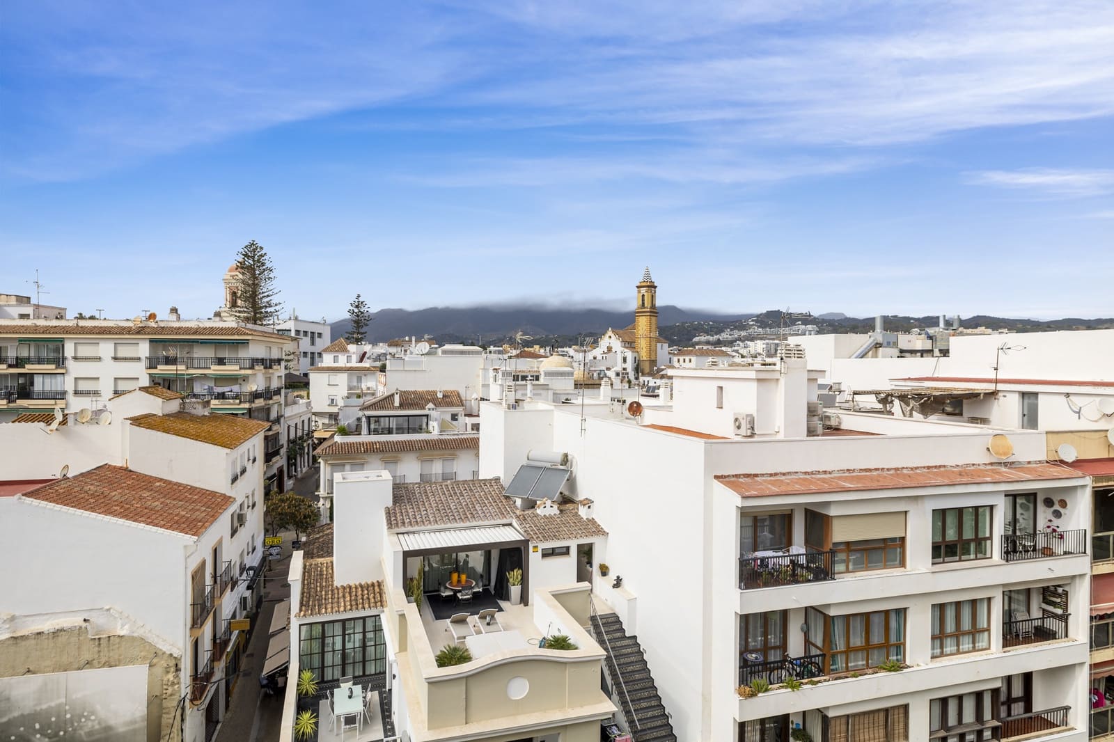 2 Zimmer Apartment zu verkaufen in Estepona - 495.000 € (Ref: 8634022)