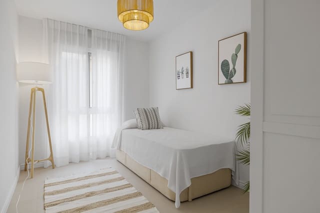 2 bedroom Apartment for sale in Estepona - € 448,000 (Ref: 8634022)