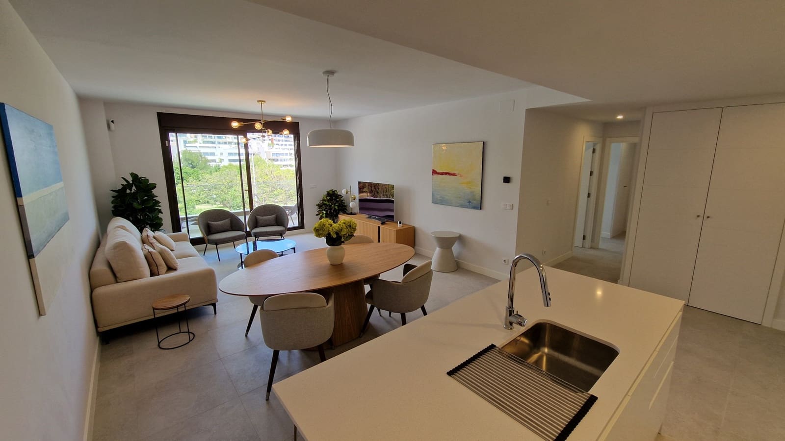 2 bedroom Apartment for sale in Estepona with pool garage - € 580,000 (Ref: 8712293)