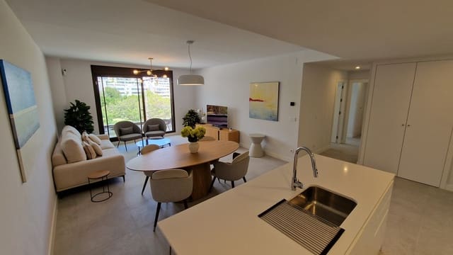 2 bedroom Apartment for sale in Estepona with pool garage - € 580,000 (Ref: 8712293)