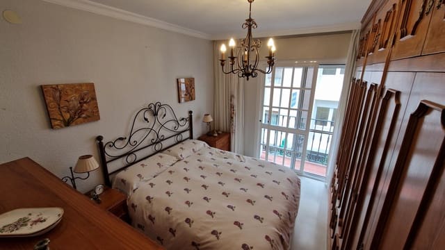 2 soveværelse Lejlighed til salg i Estepona - € 373.000 (Ref: 8751740)