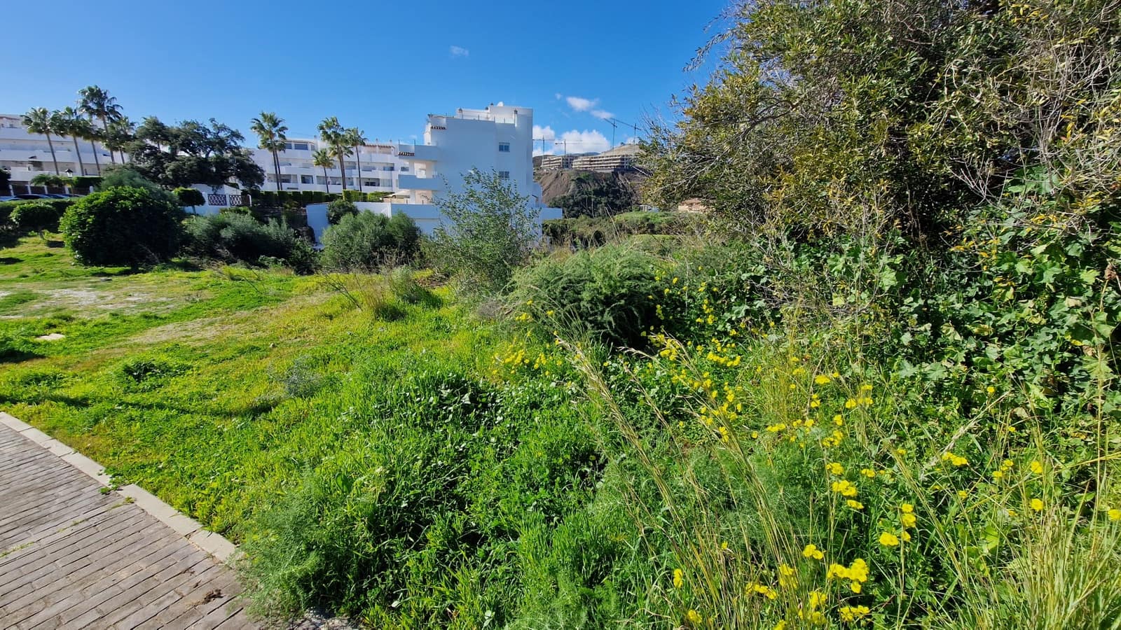 Byggetomt til salgs i Estepona - € 350 000 (Ref: 8774135)
