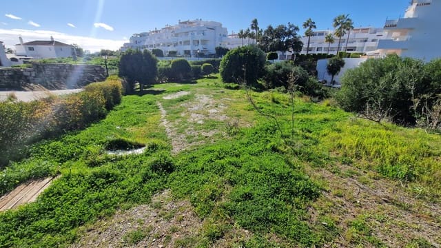 Działka budowlana na sprzedaż w Estepona - 350 000 € (Ref: 8774135)