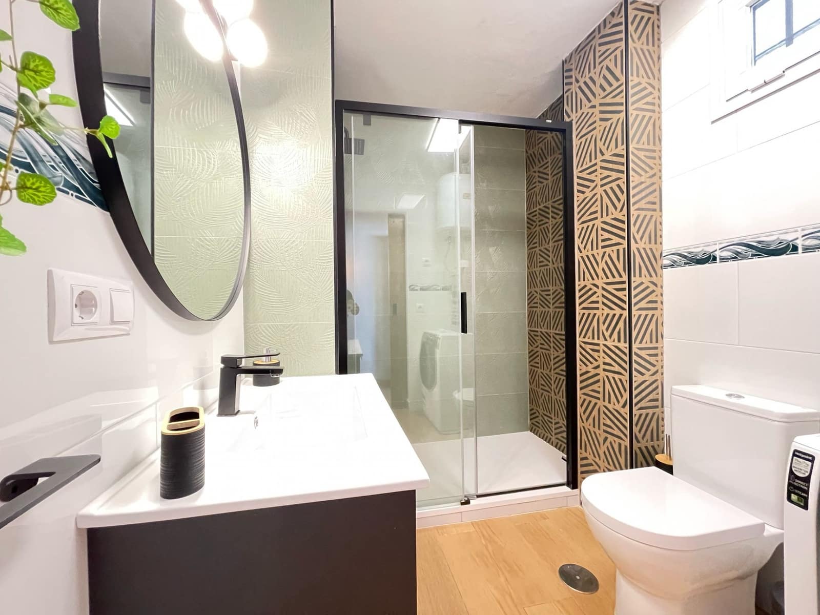 Studio for sale in Estepona with pool garage - € 230,000 (Ref: 8803279)