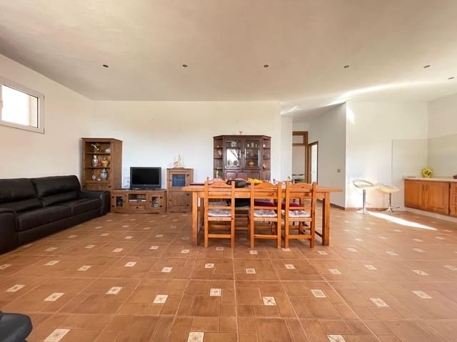 3 chambre Finca/Maison de Campagne à vendre à Estepona - 585 000 € (Ref: 8821045)