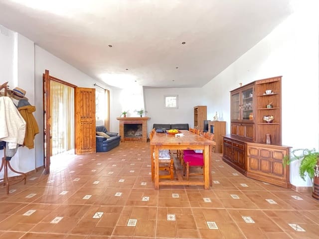 3 chambre Finca/Maison de Campagne à vendre à Estepona - 585 000 € (Ref: 8821045)
