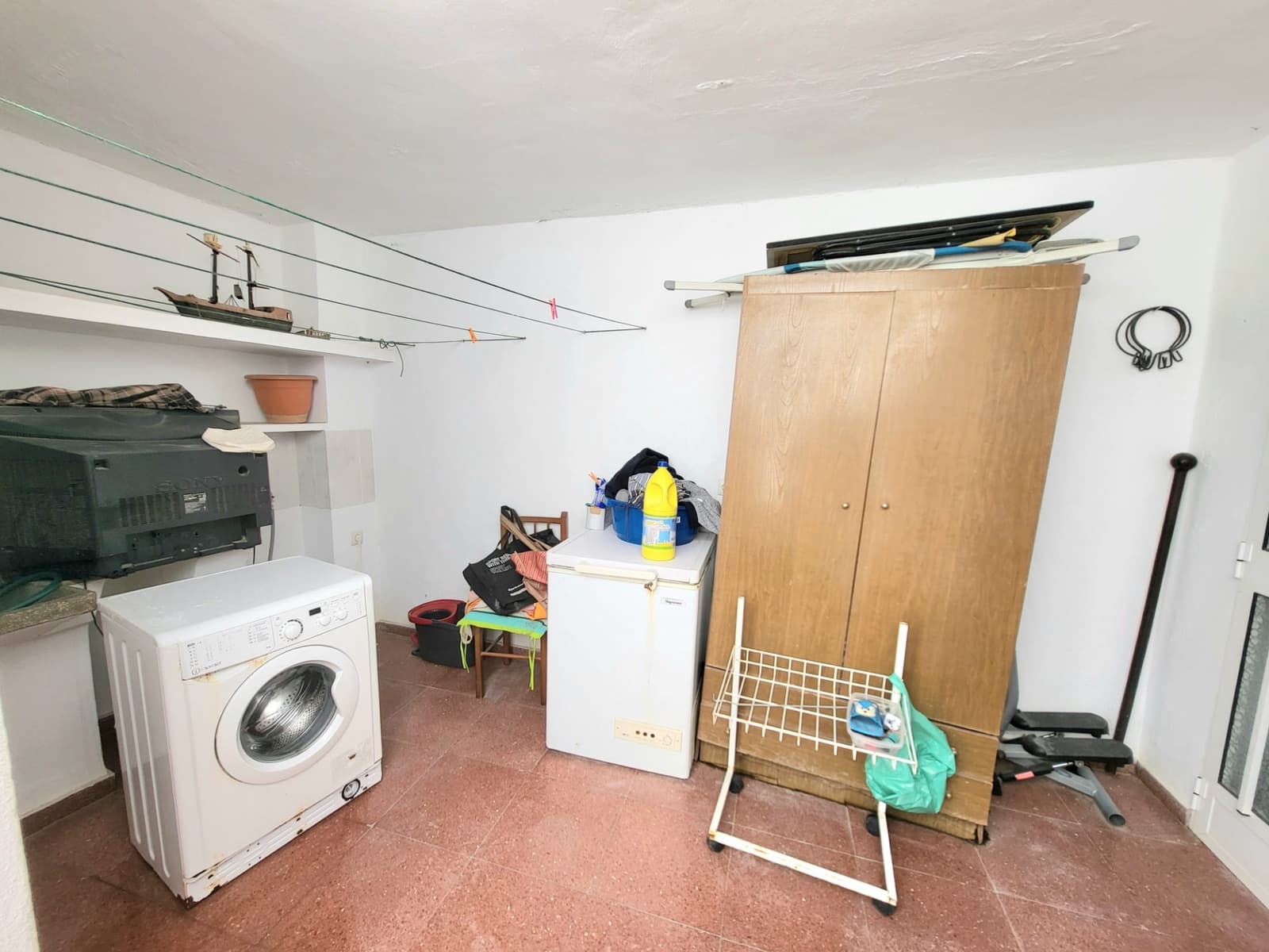 Casa de 3 habitaciones en Estepona en venta - 299.900 € (Ref: 8931762)