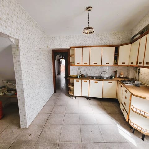 3 bedroom Townhouse for sale in Estepona - € 295,000 (Ref: 8931762)