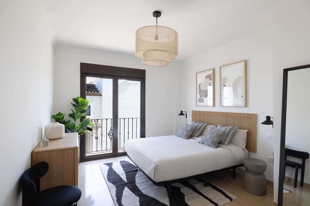 3 Zimmer Haus zu verkaufen in Estepona mit Garage - 470.250 € (Ref: 9002100)