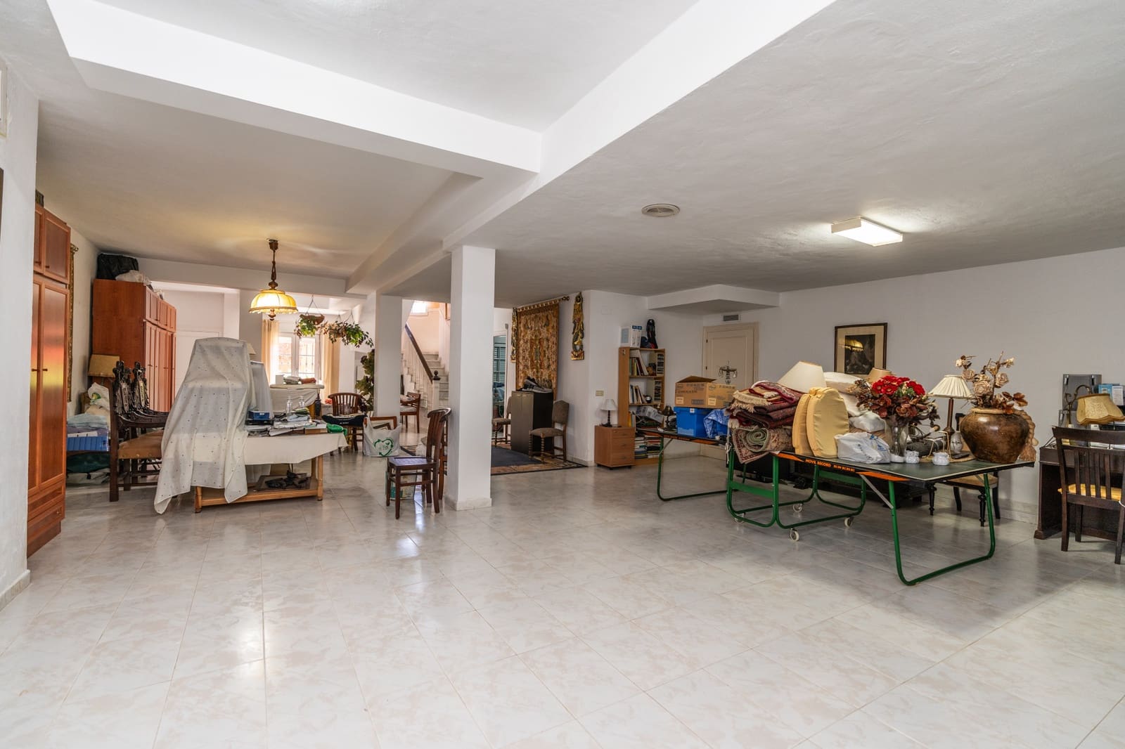6 soveværelse Villa til salg i Estepona med swimmingpool garage - € 3.800.000 (Ref: 9009832)