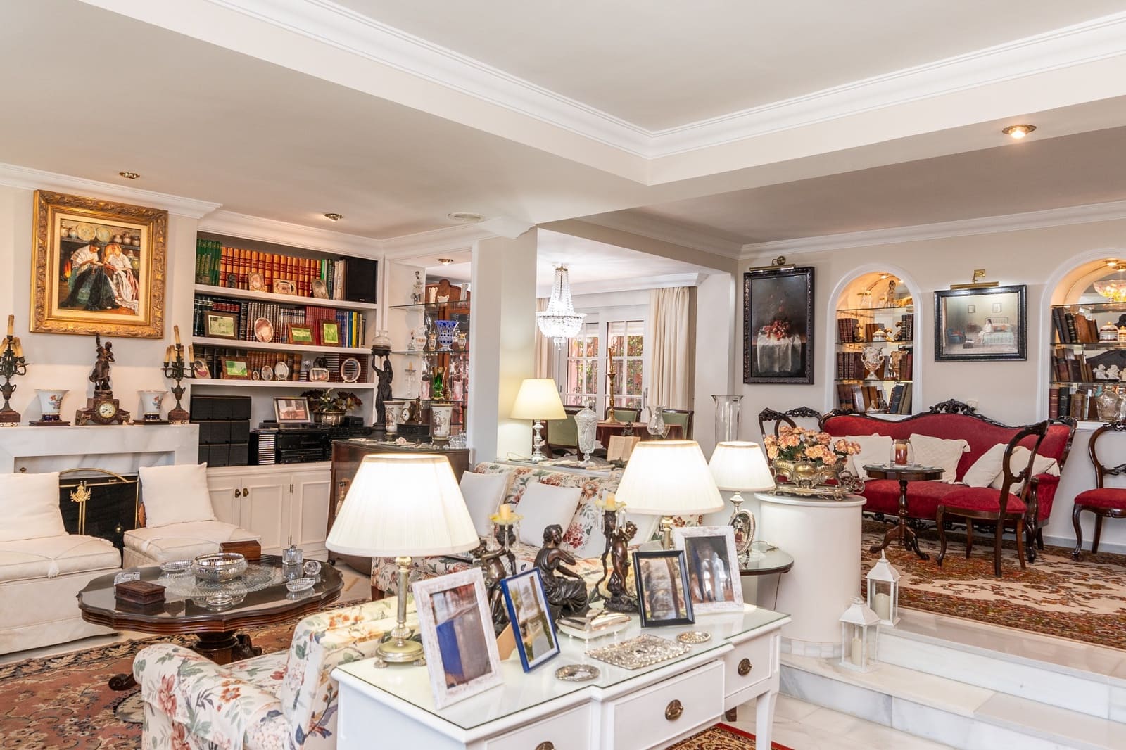 6 soveværelse Villa til salg i Estepona med swimmingpool garage - € 3.800.000 (Ref: 9009832)