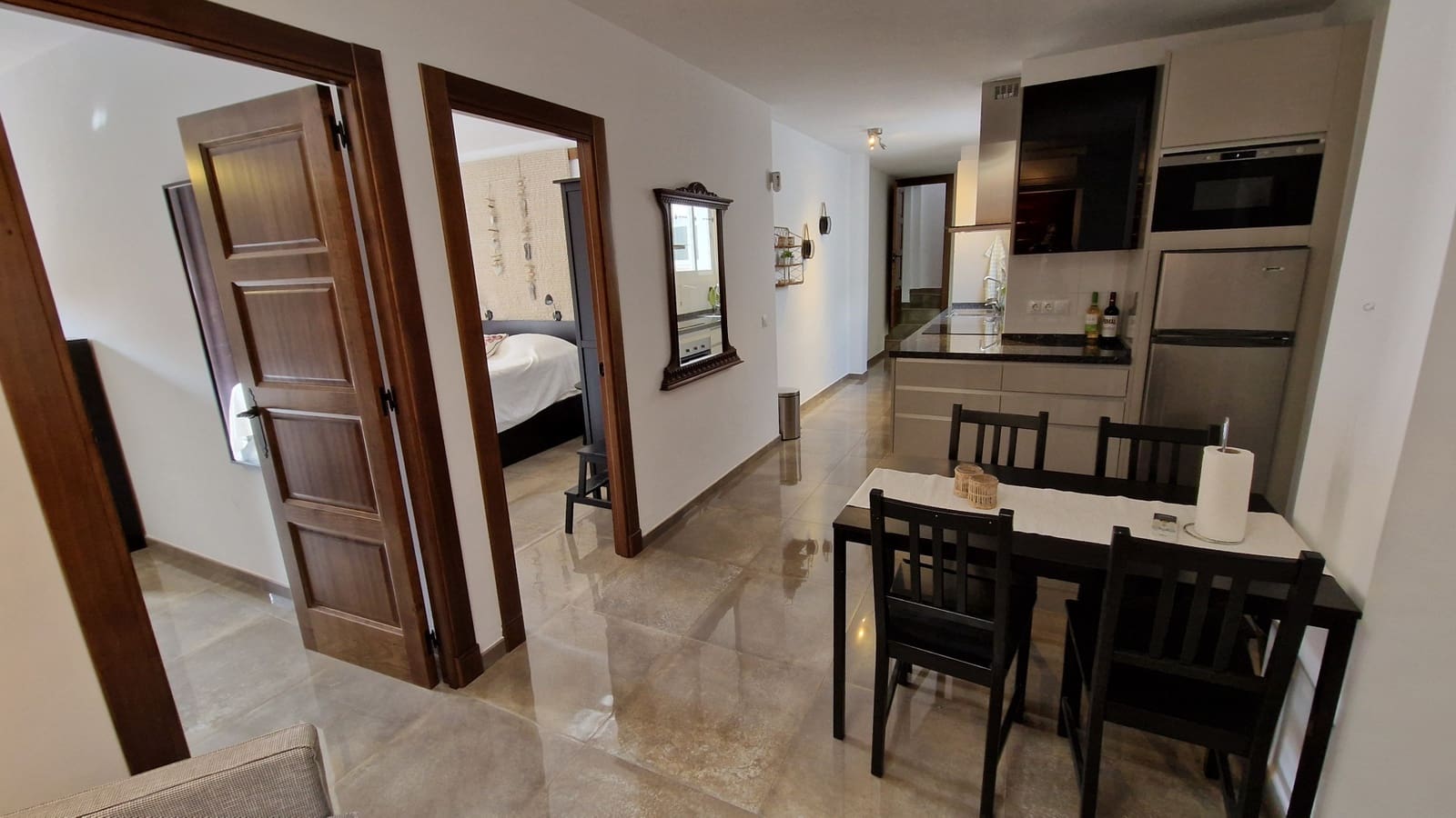 Casa de 3 habitaciones en Estepona en venta con garaje - 595.000 € (Ref: 9041617)