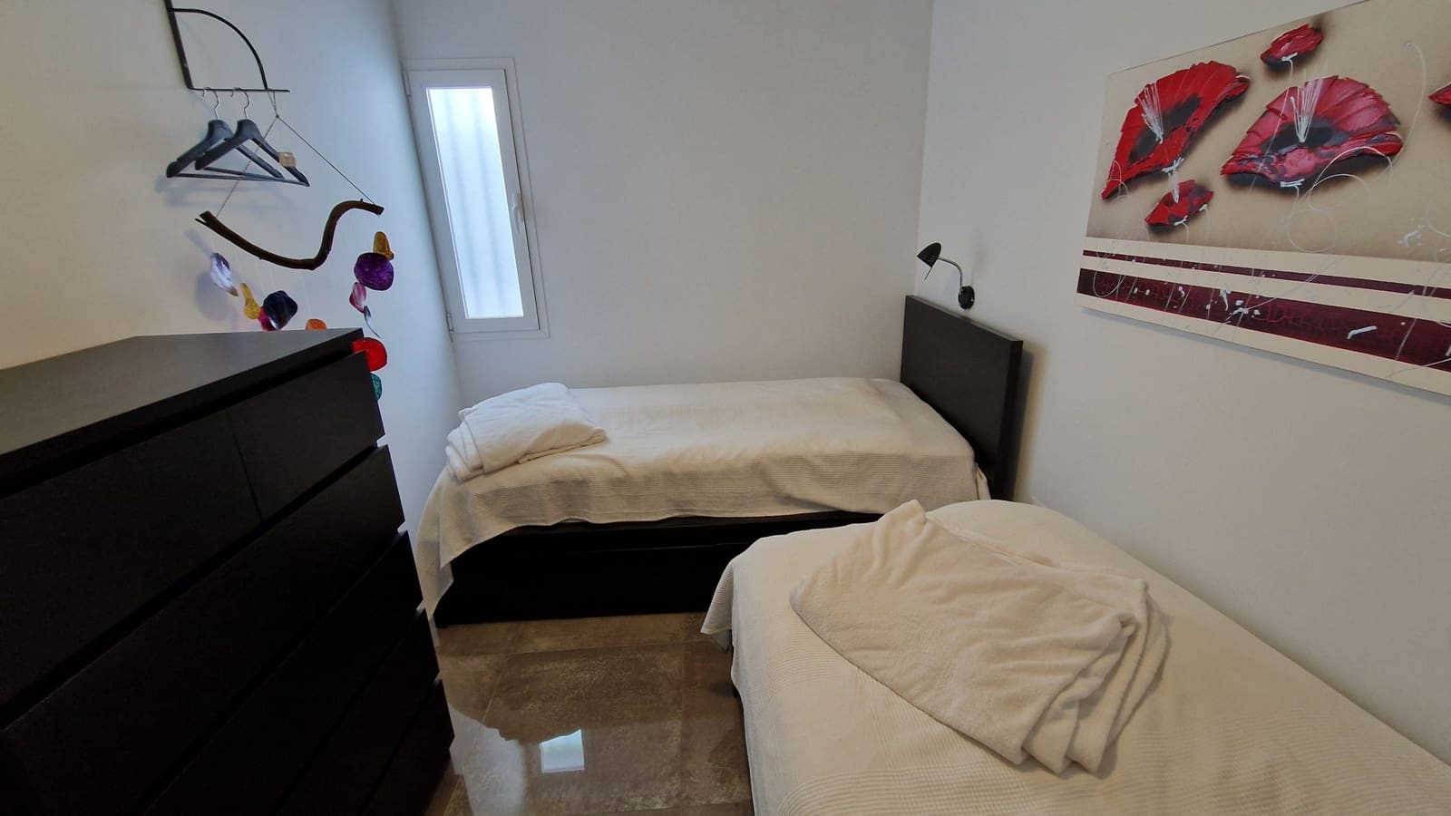 Casa de 3 habitaciones en Estepona en venta con garaje - 595.000 € (Ref: 9041617)