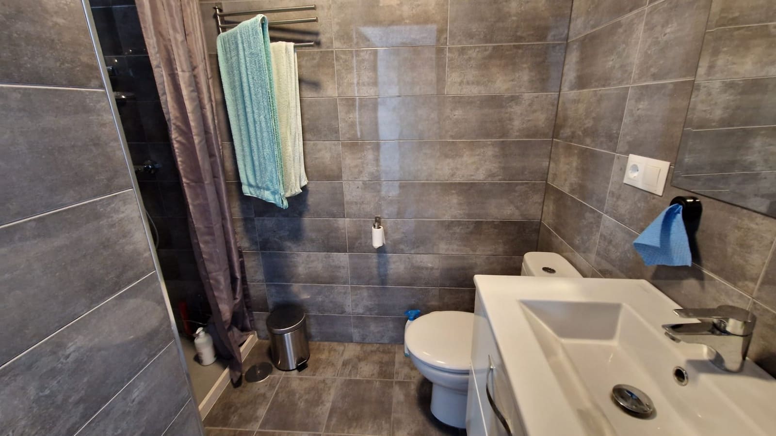 Casa de 3 habitaciones en Estepona en venta con garaje - 595.000 € (Ref: 9041617)