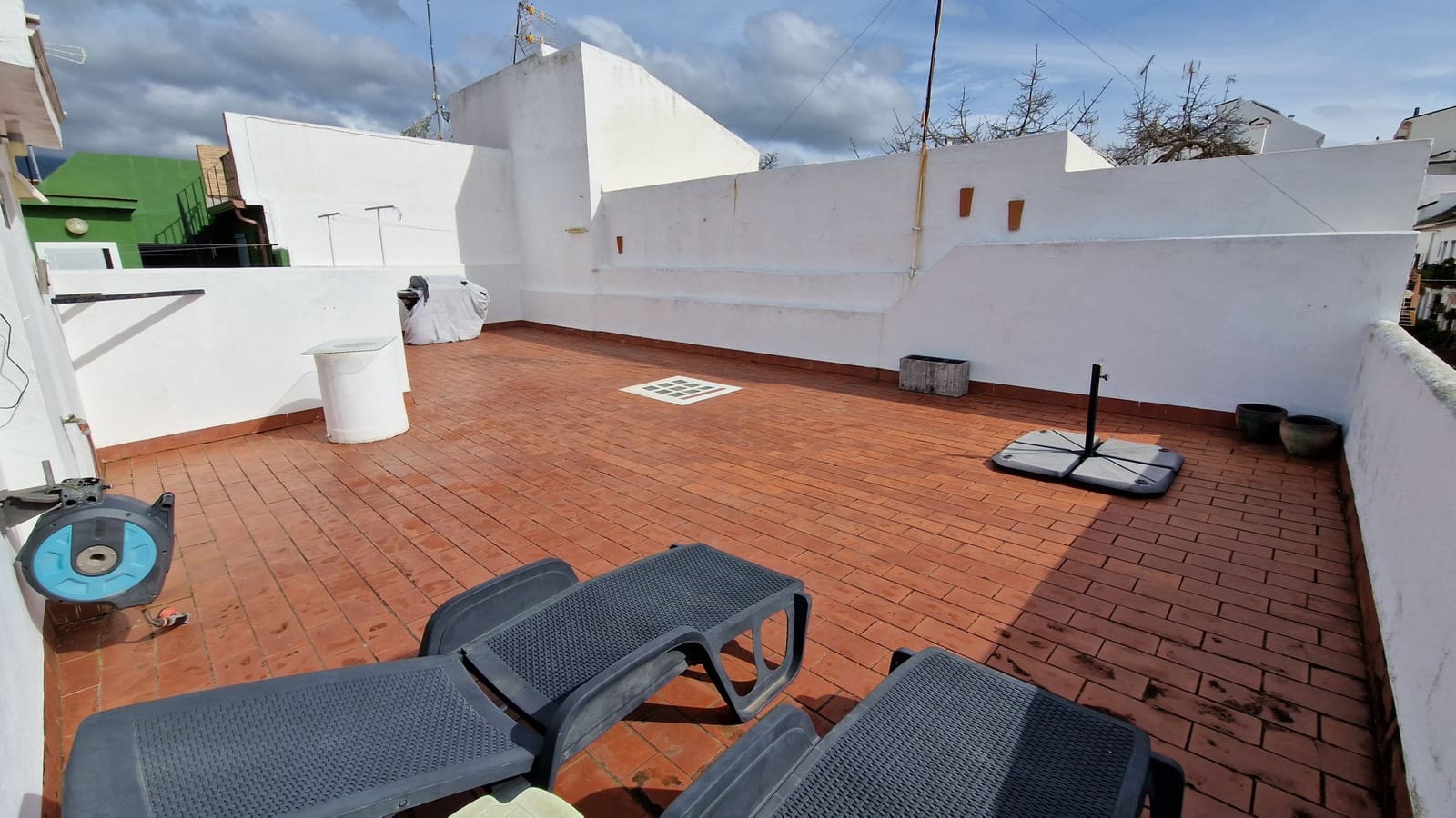 Casa de 3 habitaciones en Estepona en venta con garaje - 595.000 € (Ref: 9041617)