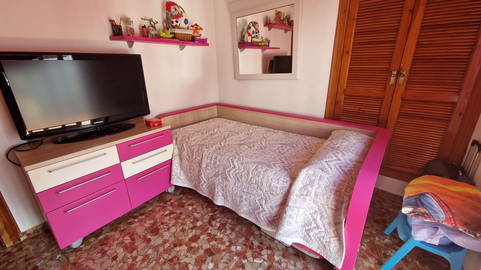 4 chambre Maison de Ville à vendre à Estepona - 630 000 € (Ref: 9044792)