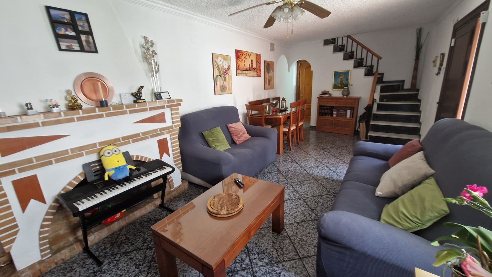 4 makuuhuone Omakotitalo myytävänä paikassa Estepona - 700 000 € (Ref: 9044792)
