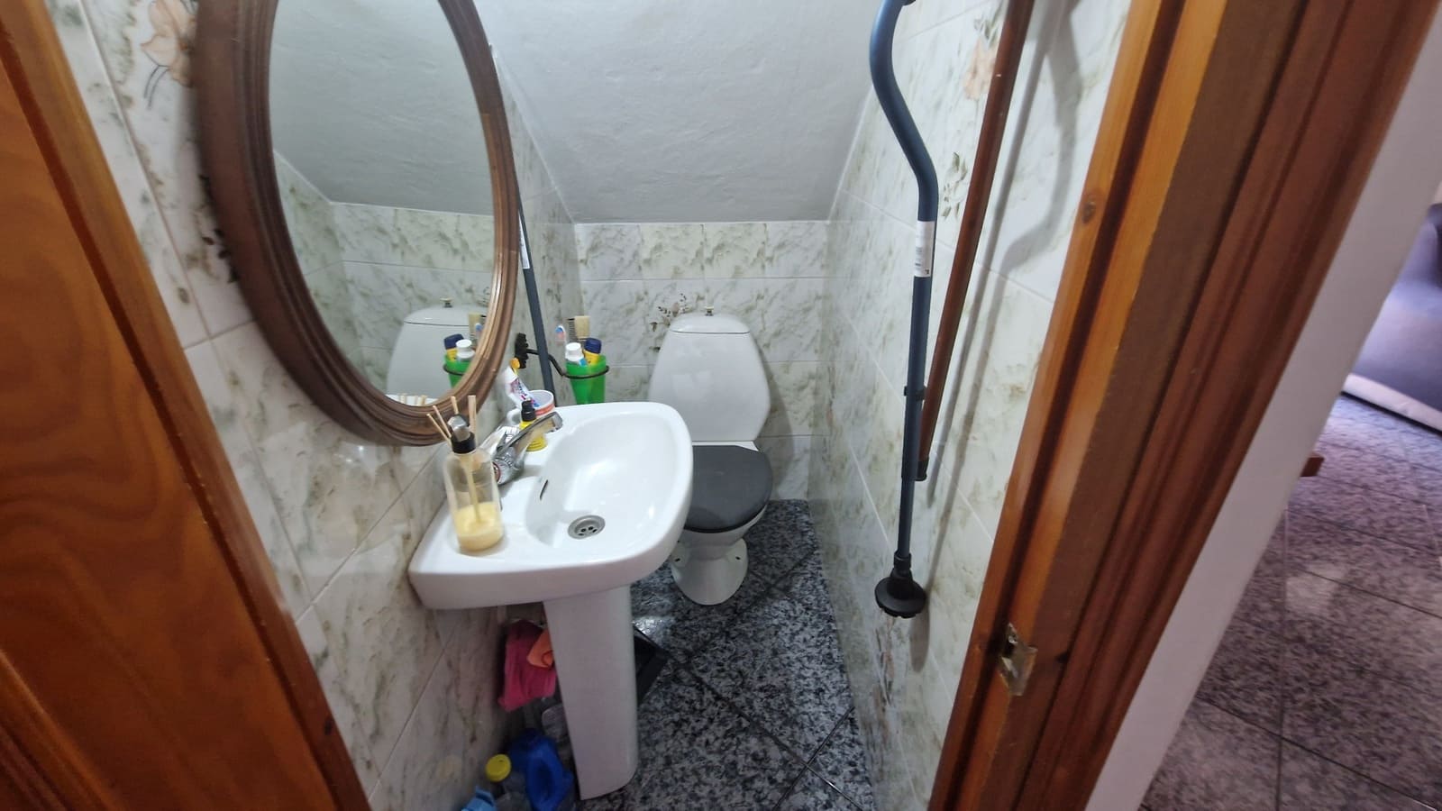 4 makuuhuone Omakotitalo myytävänä paikassa Estepona - 700 000 € (Ref: 9044792)