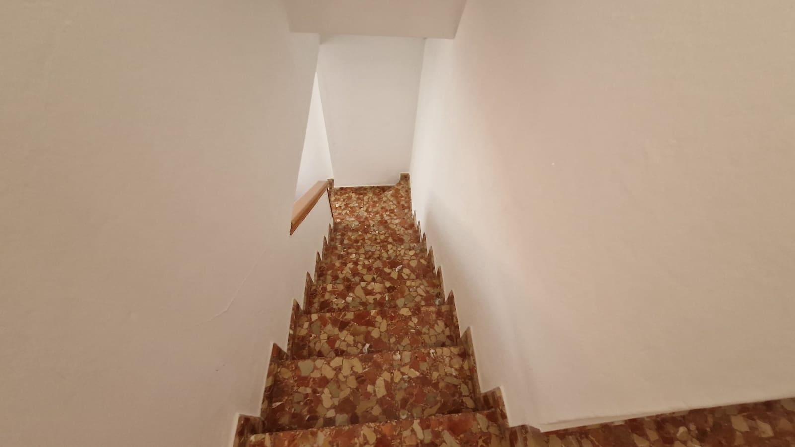 4 makuuhuone Omakotitalo myytävänä paikassa Estepona - 700 000 € (Ref: 9044792)