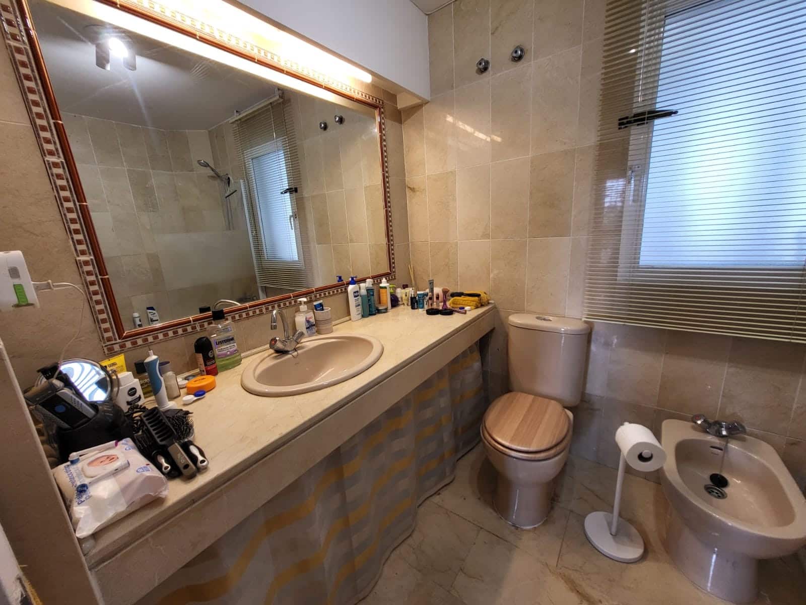 2 bedroom Apartment for sale in Estepona with pool - € 260,000 (Ref: 9057106)