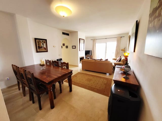 2 chambre Appartement à vendre à Estepona Golf, Estepona avec piscine - 320 000 € (Ref: 9057106)