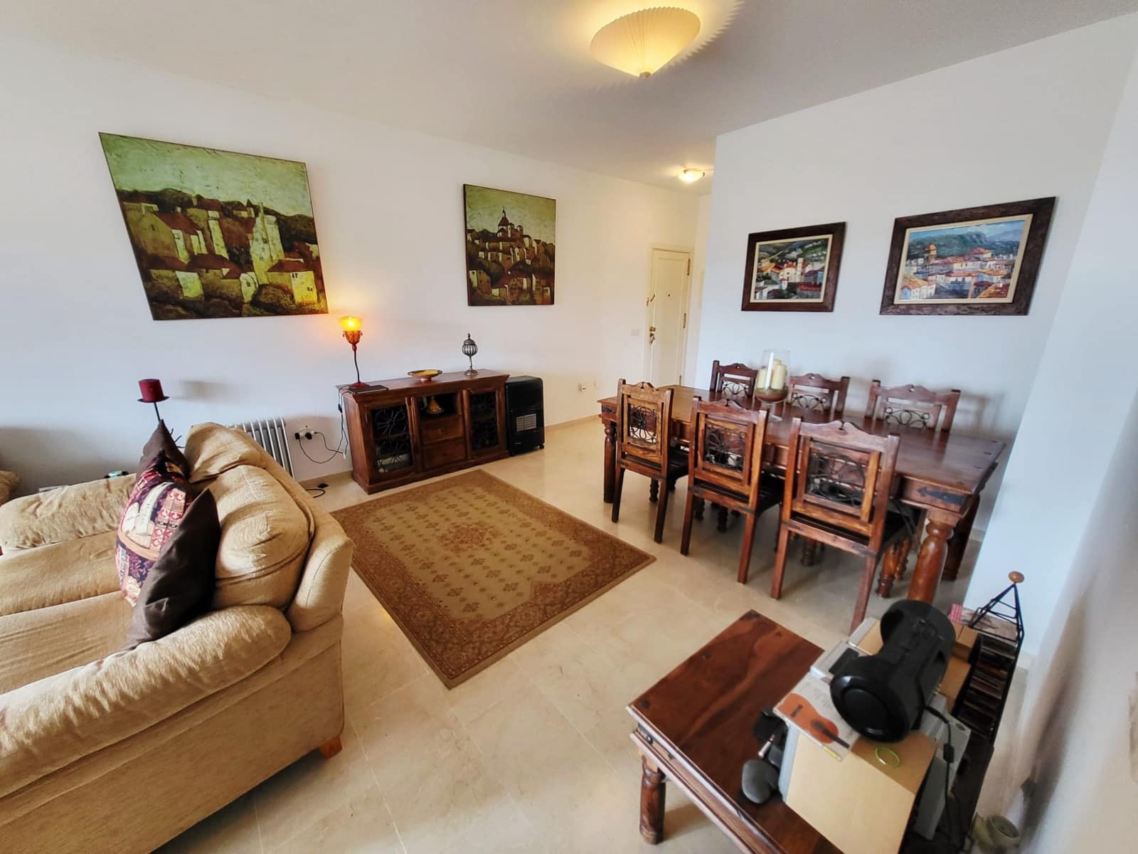2 bedroom Apartment for sale in Estepona with pool - € 260,000 (Ref: 9057106)