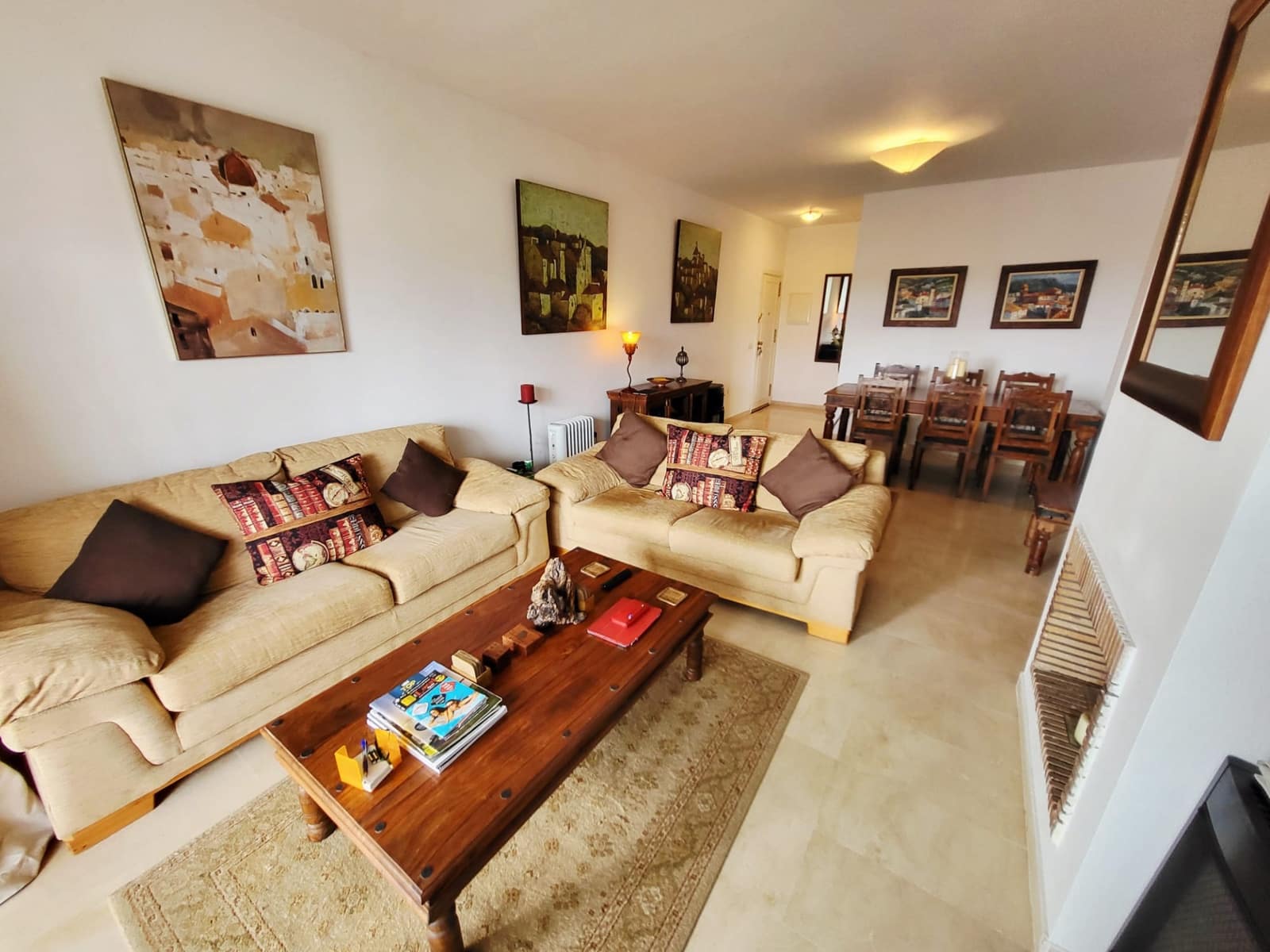 2 bedroom Apartment for sale in Estepona with pool - € 260,000 (Ref: 9057106)