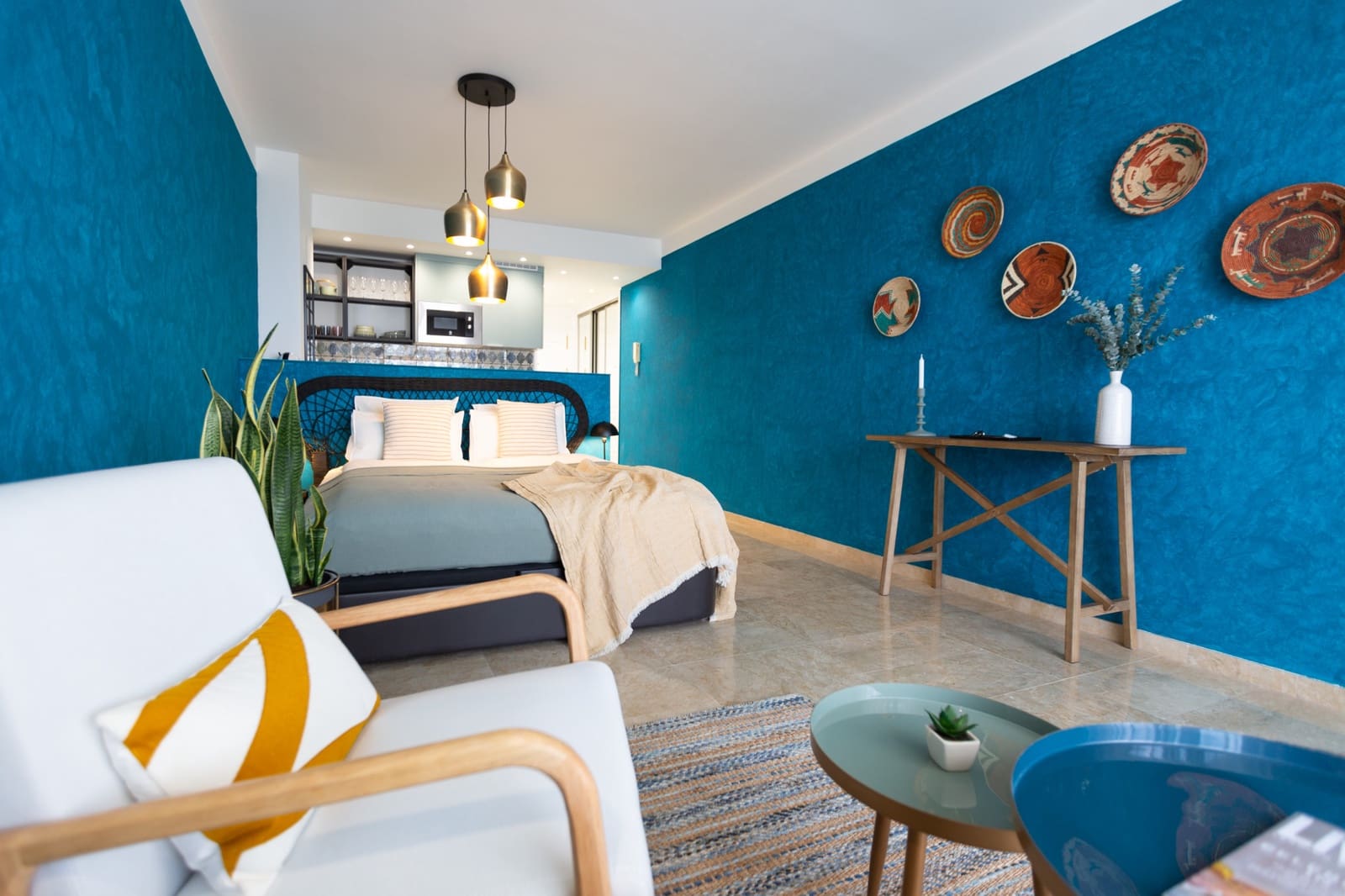 Studio for sale in Estepona with pool - € 238,000 (Ref: 9058638)