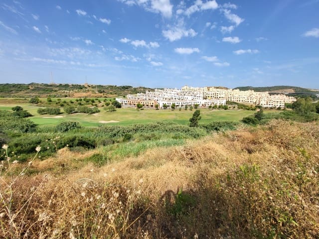 Building Plot for sale in Estepona - € 295,000 (Ref: 9084692)